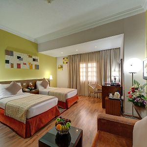 Deluxe Zimmer mit Kingsize-Bett